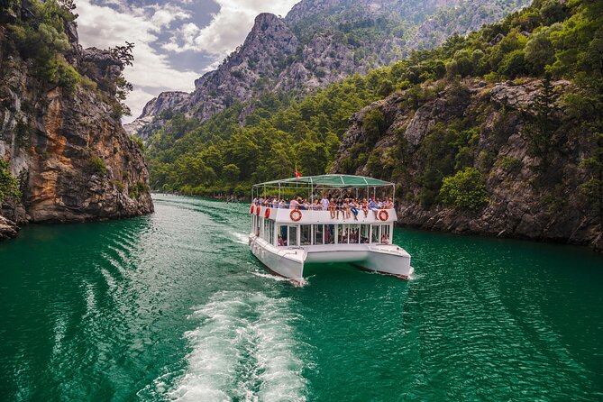 GREEN CANYON BOAT TRIP